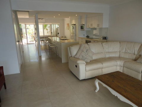 Noosa Entrance Waterfront Resort - Tweed Heads Accommodation 2