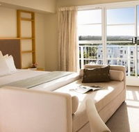 Quality Suites Deep Blue - Tweed Heads Accommodation