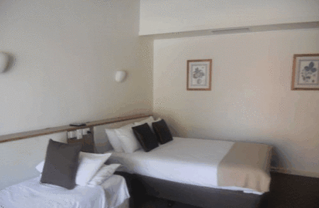 Burkes Hotel Motel - Tweed Heads Accommodation