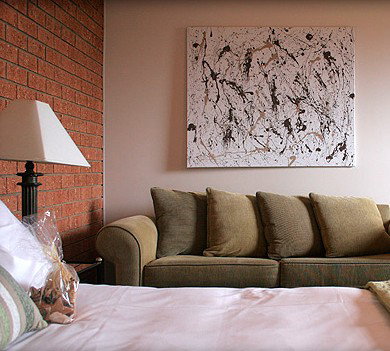 Central Springs Inn - Tweed Heads Accommodation 2