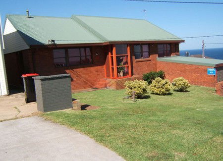 Merewether Beach B And B - Tweed Heads Accommodation 1