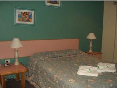Almond Inn Motel - Tweed Heads Accommodation 4