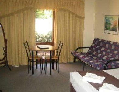 Parkway Motel - Tweed Heads Accommodation 2