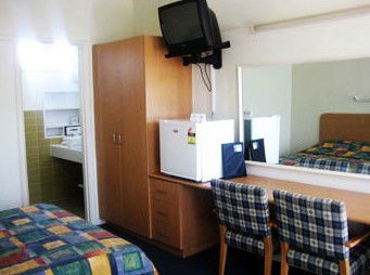 Sandbelt Club Hotel - Tweed Heads Accommodation 0