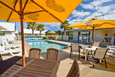 Torquay Tropicana Motel - Tweed Heads Accommodation 0