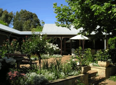 The Noble Grape - Tweed Heads Accommodation