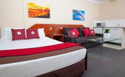 Central Railway Hotel - Tweed Heads Accommodation 1