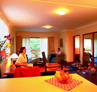 Oxley Court Serviced Apartments - Tweed Heads Accommodation