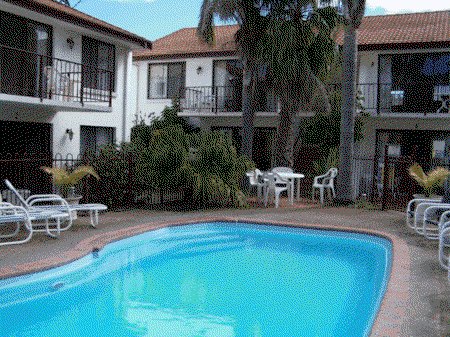 Peninsular Apartments - Tweed Heads Accommodation 0