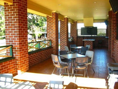 Cobargo Hotel Motel - Tweed Heads Accommodation 0