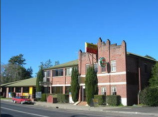 Cobargo Hotel Motel - Tweed Heads Accommodation 3