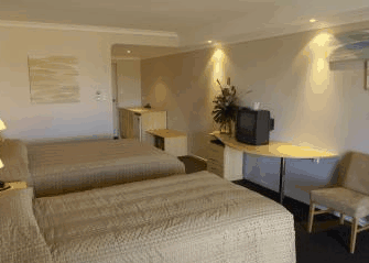 Dog Rock Motel - Tweed Heads Accommodation 2