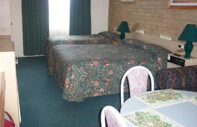 A Settlers Motor Inn - Tweed Heads Accommodation 1
