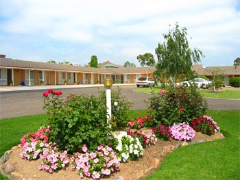 Bega Village Motor Inn - Tweed Heads Accommodation 0