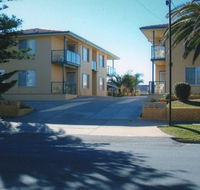 AA Madalena Court Holiday Apartments - Tweed Heads Accommodation