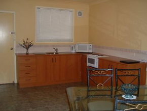 Hopkins House Motel & Apartments - Tweed Heads Accommodation 5