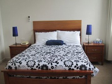 The Plough Hotel - Tweed Heads Accommodation 3