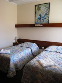 Golden Hills Motel - Tweed Heads Accommodation 2
