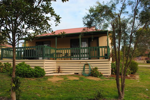 Lakes Entrance Country Cottages - Tweed Heads Accommodation 2