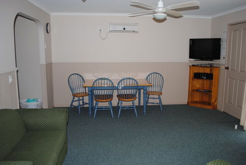 Lakes Entrance Country Cottages - Tweed Heads Accommodation 5