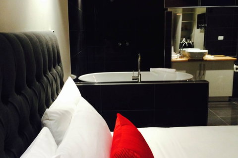 Tower Motel - Tweed Heads Accommodation 4