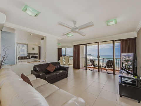 Princess Palm On The Beach - Tweed Heads Accommodation 5