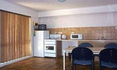 Alice Tourist Apartments - Tweed Heads Accommodation 2