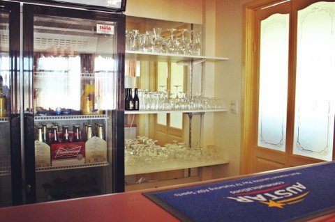 Armidale Motel - Tweed Heads Accommodation 2