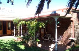 Nthaba Cottage - Tweed Heads Accommodation 4