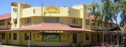 Todd Tavern - Tweed Heads Accommodation 0