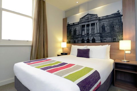 Mercure Grosvenor Hotel Adelaide - Tweed Heads Accommodation 2