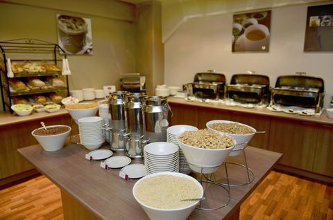 Mercure Grosvenor Hotel Adelaide - Tweed Heads Accommodation 3
