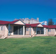 The Mac's Beachfront Villas - Tweed Heads Accommodation
