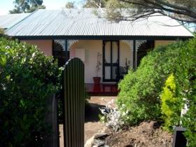 Jasmine's Cottage - Tweed Heads Accommodation 0