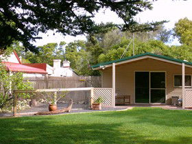 Shiralea Country Cottage - Tweed Heads Accommodation 0