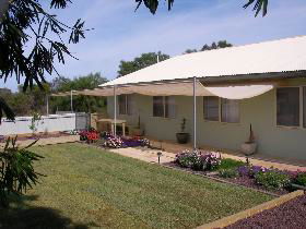 Wallaby Bobs - Tweed Heads Accommodation 0