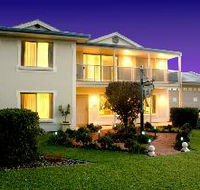 Emaroo Port Hughes - Tweed Heads Accommodation