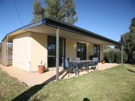 Toolunka Estate Cottage - Tweed Heads Accommodation 0
