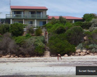 Sunset Escape - Tweed Heads Accommodation 1