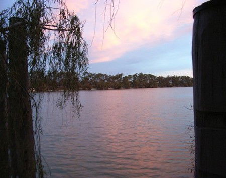 Mannum Caravan Park Cabins - Tweed Heads Accommodation 3