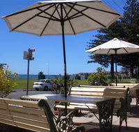 Anchorage at Victor Harbor Seafront Hotel - Tweed Heads Accommodation