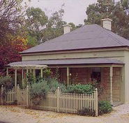 Miriams Cottage - Tweed Heads Accommodation