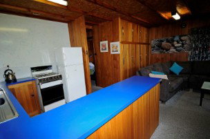 Moving Waters Self Contained Moored Houseboat - Tweed Heads Accommodation 5