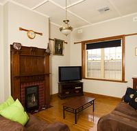 Semaphore Beach House - Tweed Heads Accommodation