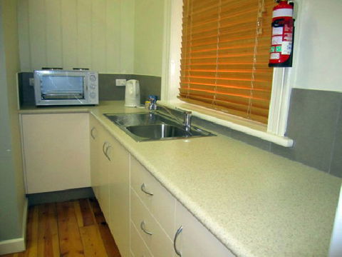 Clydesdale Cottage B&B - Tweed Heads Accommodation 3