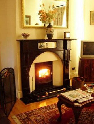 Linfield Cottage - Tweed Heads Accommodation 5
