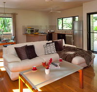 Misty Mountains Tropical Rainforest Romantic Retreat - Tweed Heads Accommodation