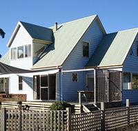 The Big Blue Retreat - Tweed Heads Accommodation