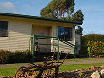 Paradise Cottage - Tweed Heads Accommodation 2
