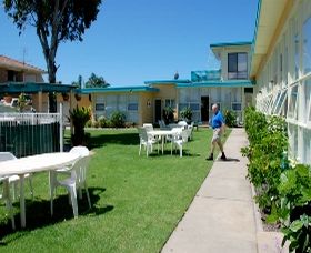 Mermaid Holiday Units - Tweed Heads Accommodation 0